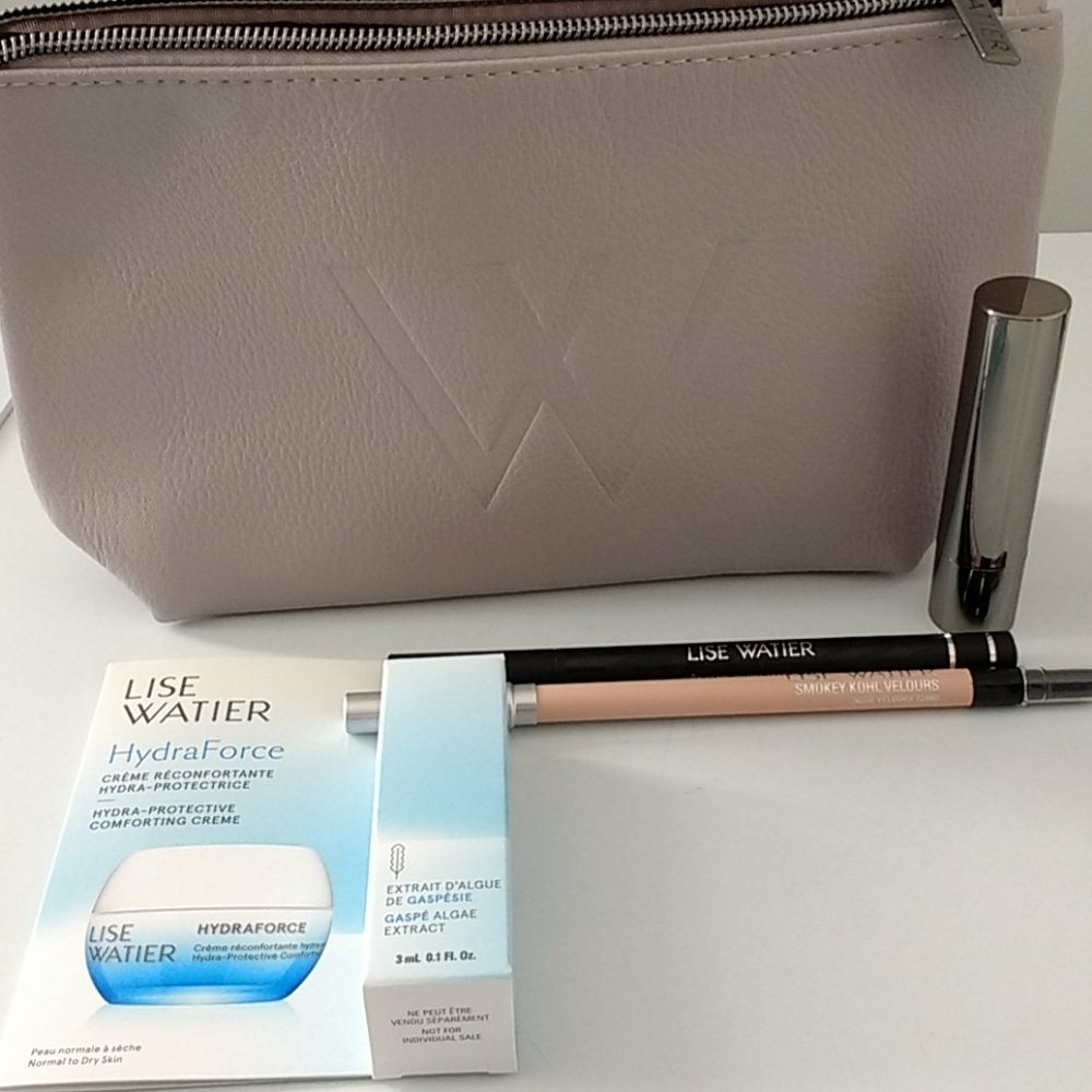Lise Watier 4pc make-up bundle and cosmetic bag